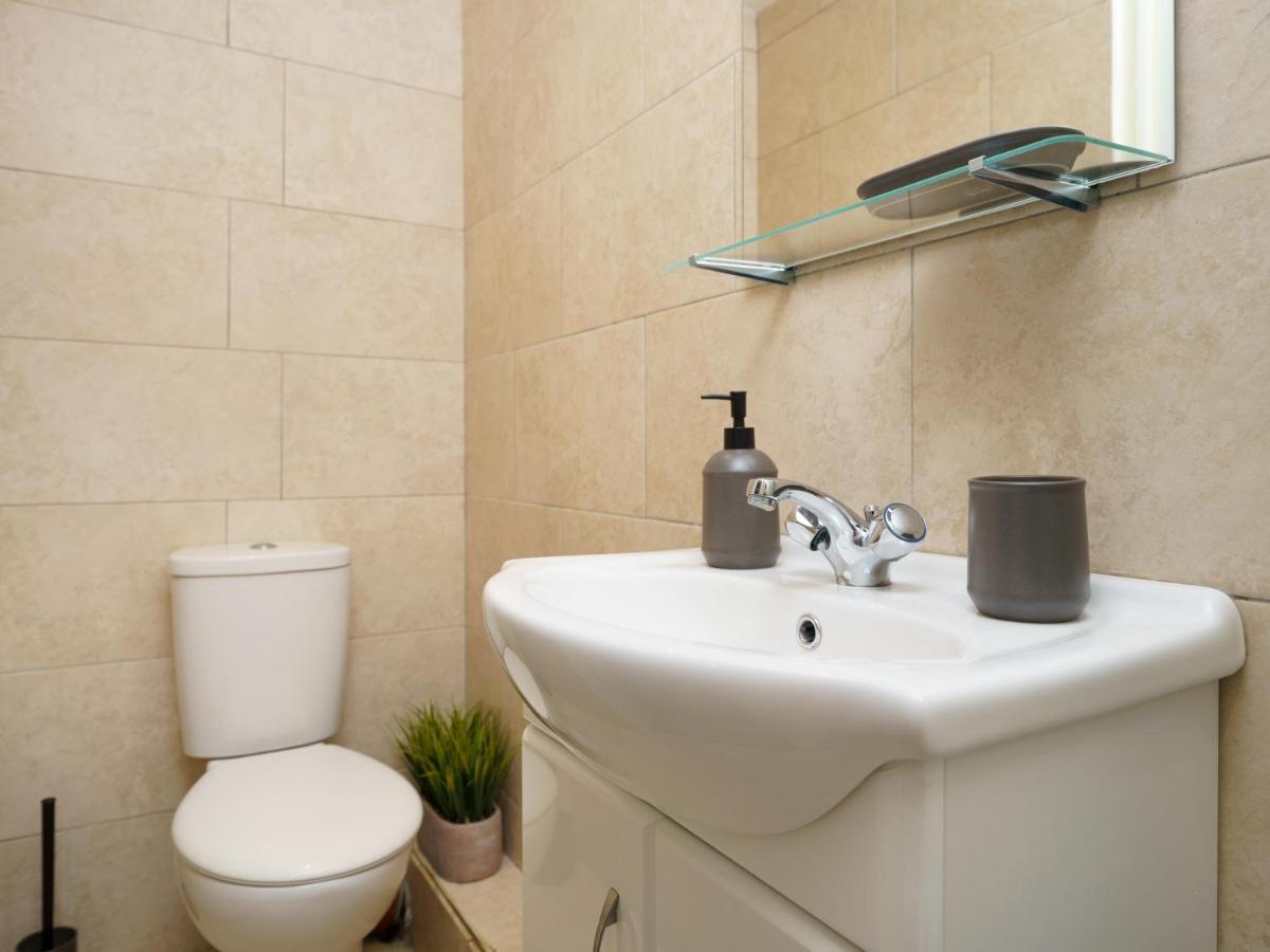 Kensington Nest Serviced Studio 2 Londra Exterior foto